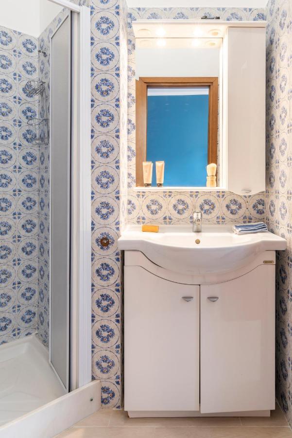 Casa Blu Flexyrent Apartment Wifi - No Ac Милан Экстерьер фото