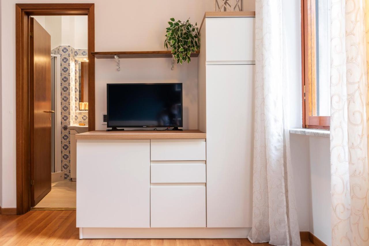 Casa Blu Flexyrent Apartment Wifi - No Ac Милан Экстерьер фото